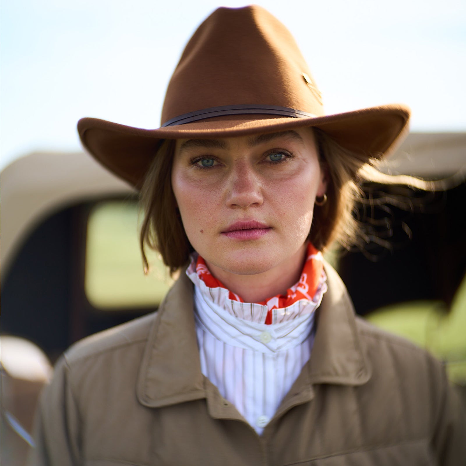 Freya Brown Wide-Brim Fedora Hat F O X G L O V E ✨ in navy/mocha main image 3