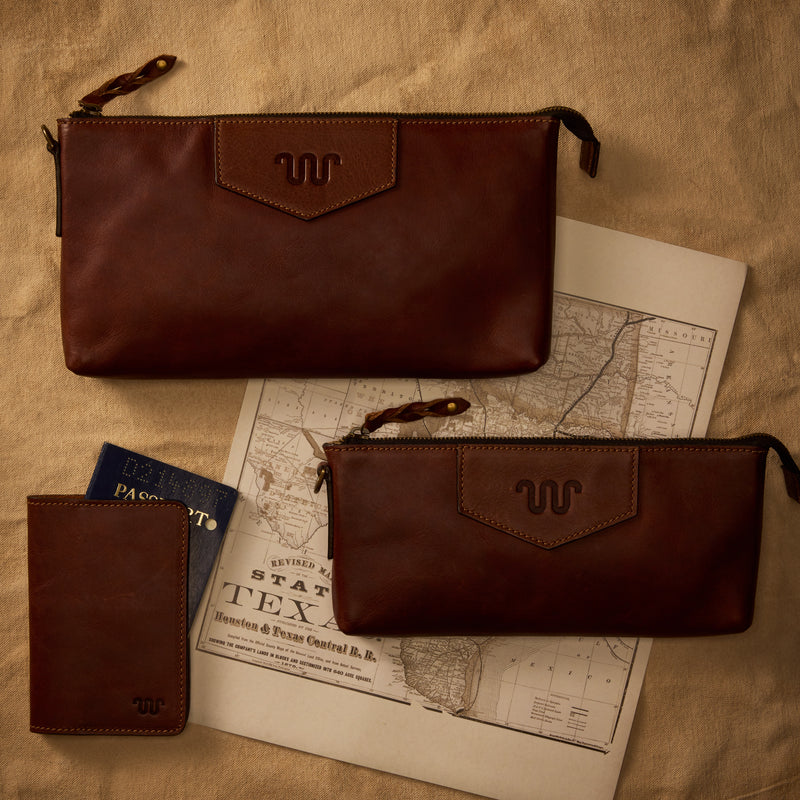 Kineño Leather Passport Holder | lifestyle