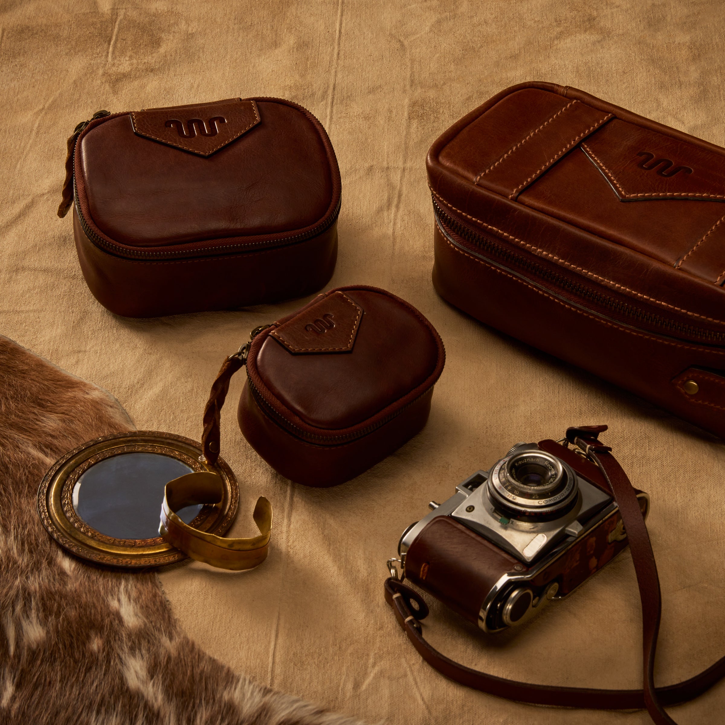 Kineño Leather Dopp Kit