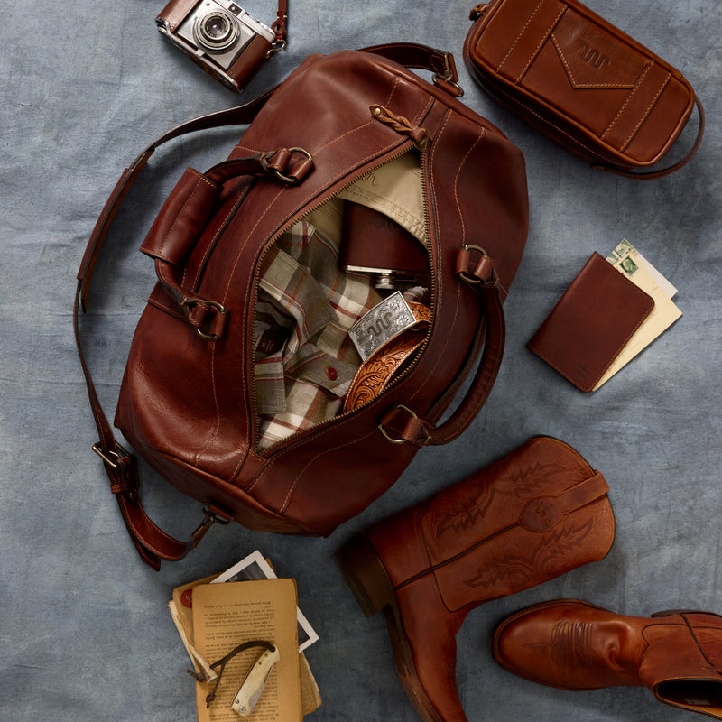 Leather Travel Bags for Men | Duffle, Toiletry and Rolling Bags King Ranch Saddle Shop Leather Travel Bags for Men | Duffle, Toiletry and Rolling Bags King Ranch Saddle Shop